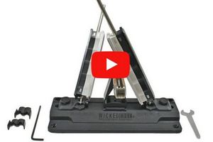  Introducing The WE40 (:43)